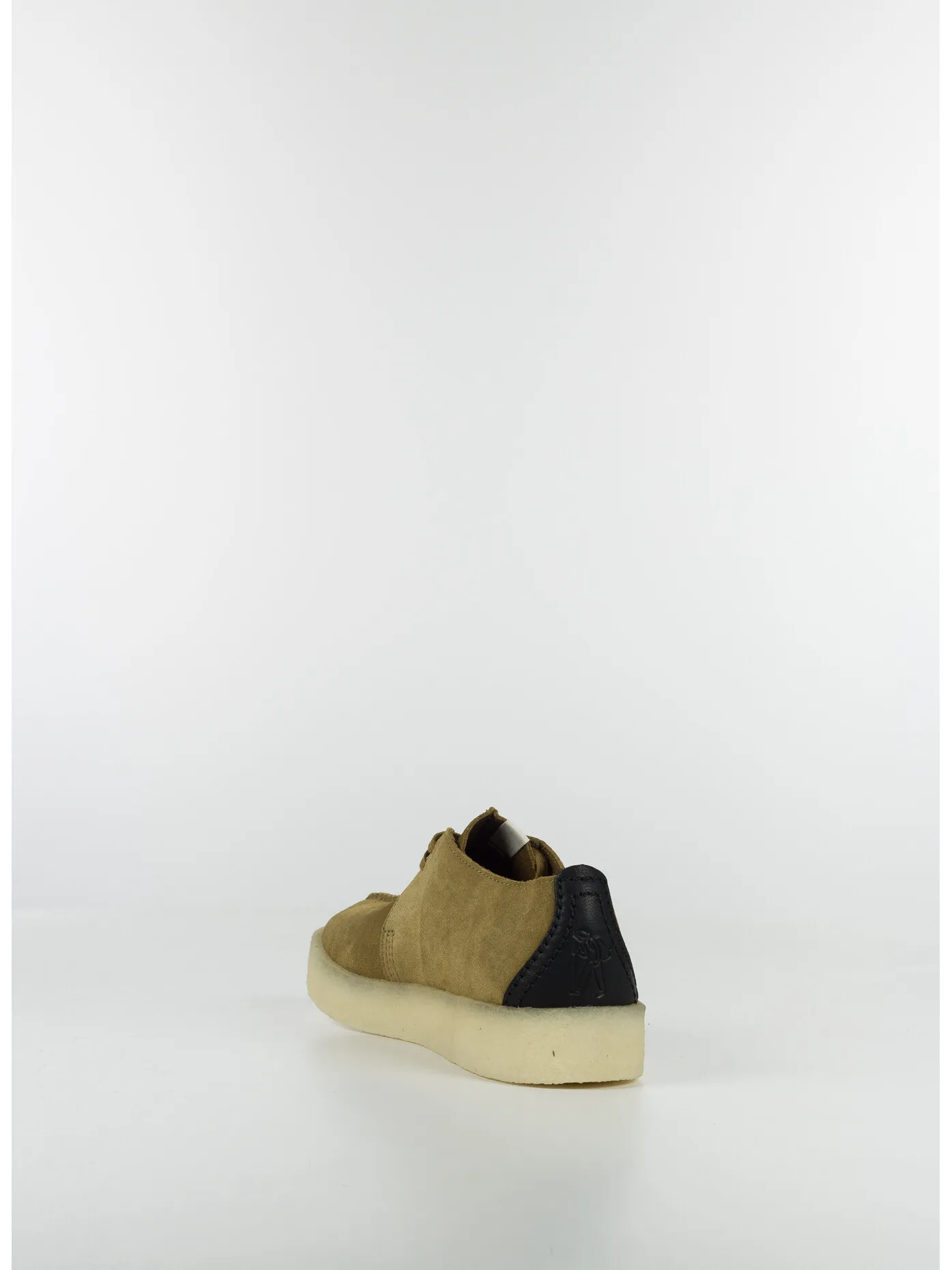     -CLARKS    -SCARPA TREK CUP-