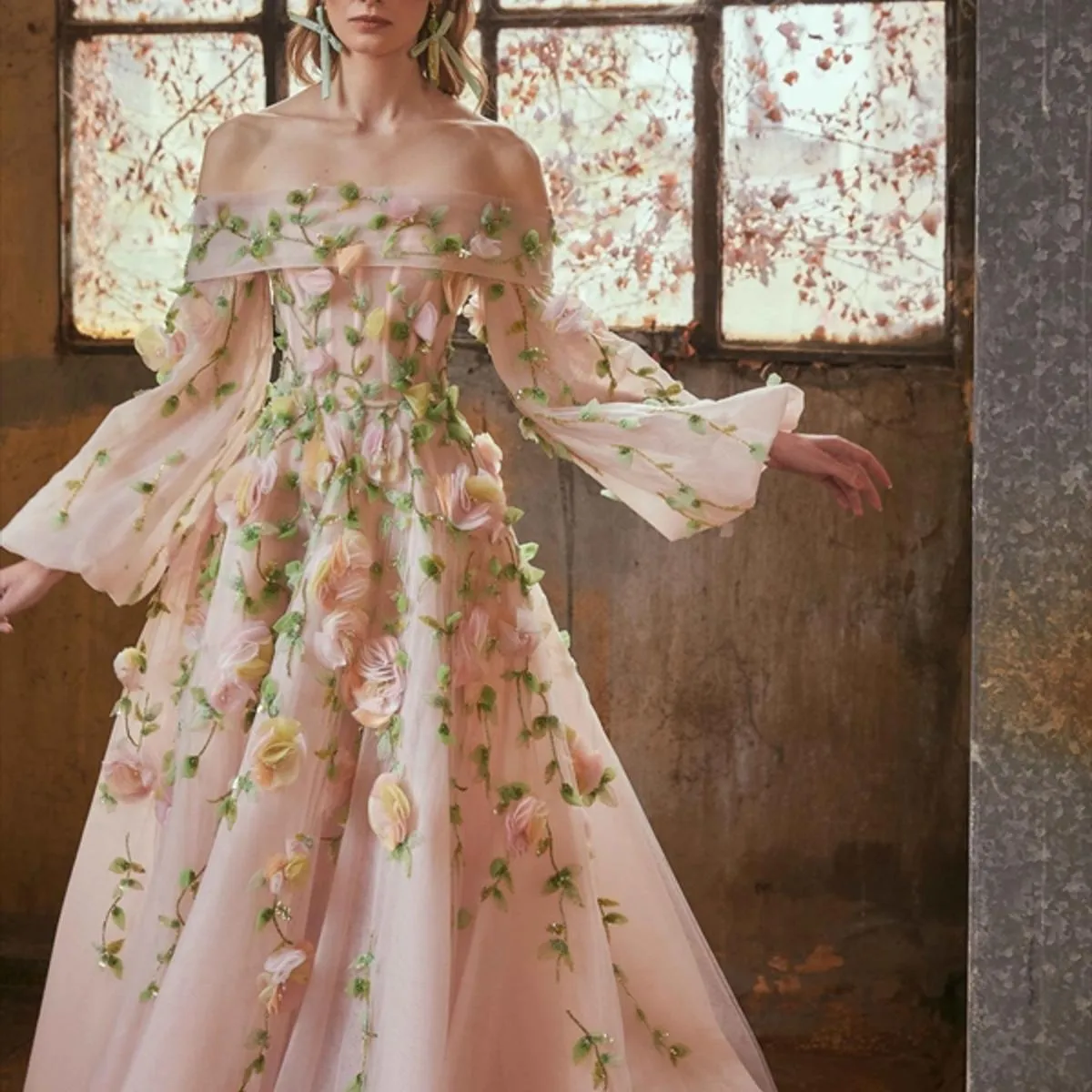 Abiti da sera floreali rosa ricamati romantici con spalle scoperte maniche a sbuffo fiori 3d abito formale abito da sposa