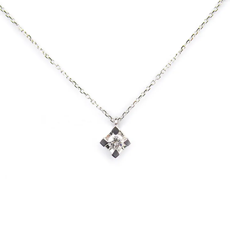 Collana punto luce in oro bianco con diamante ct 0,10