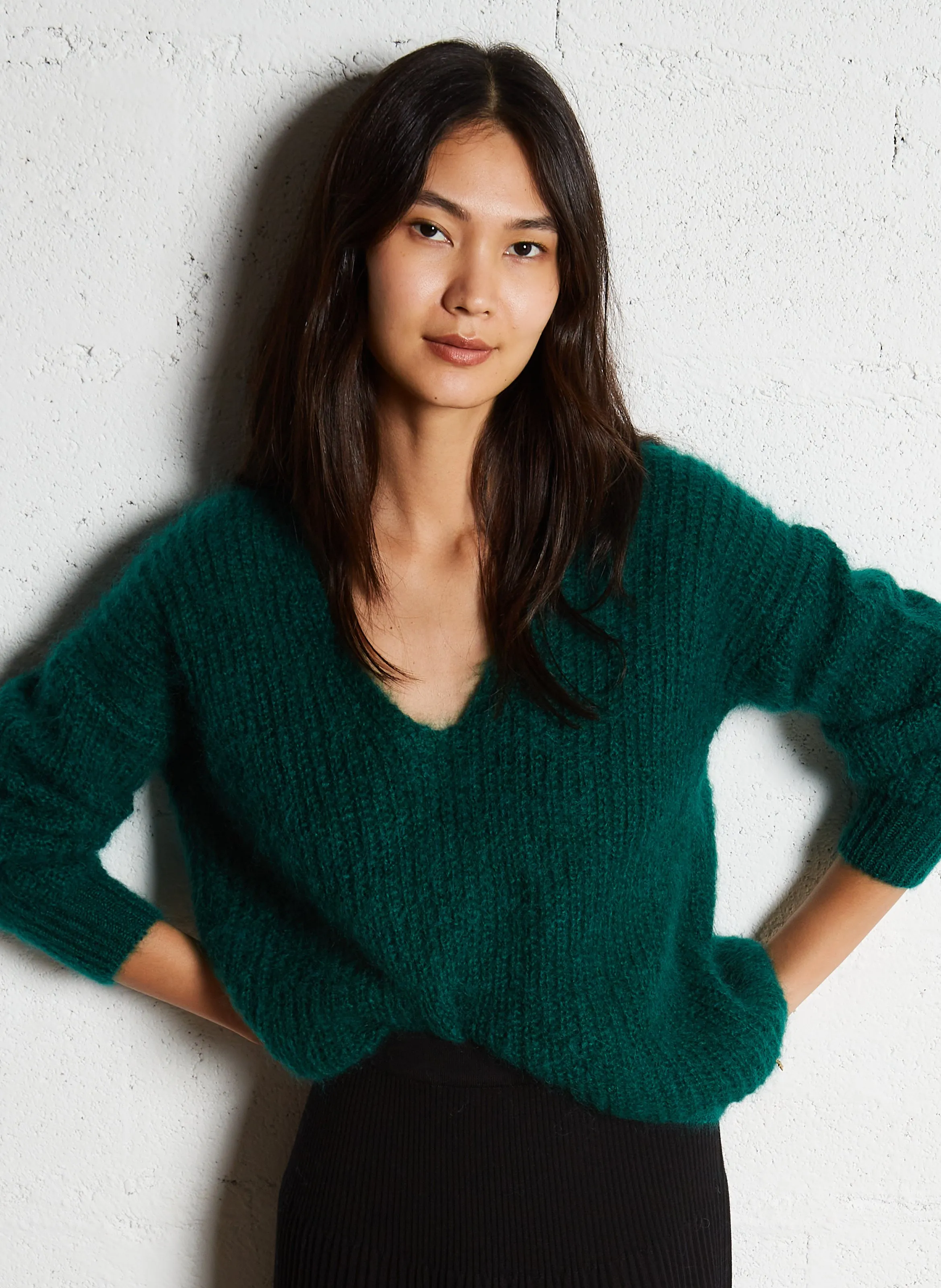  DES PETITS HAUTS   CHARLIE - Maglione collo a V in lana | Verde