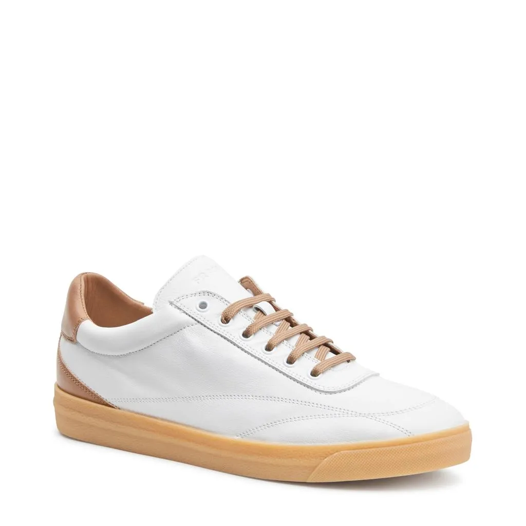 Frau  ---------    ------------ Sneaker in pelle ecosostenibile PE23