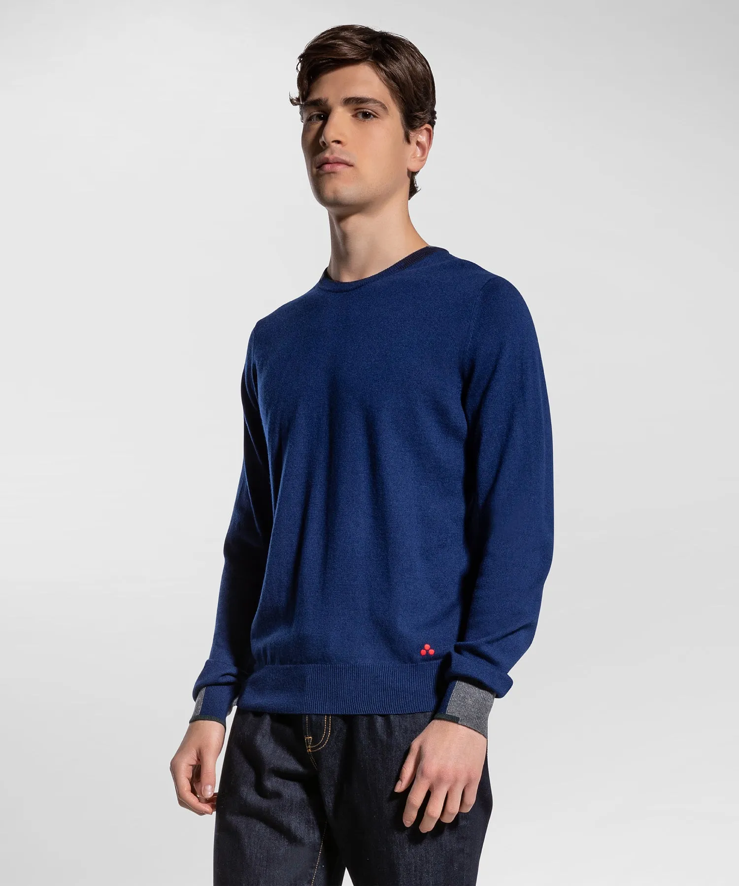 Slim sweater in wool blend / Blue